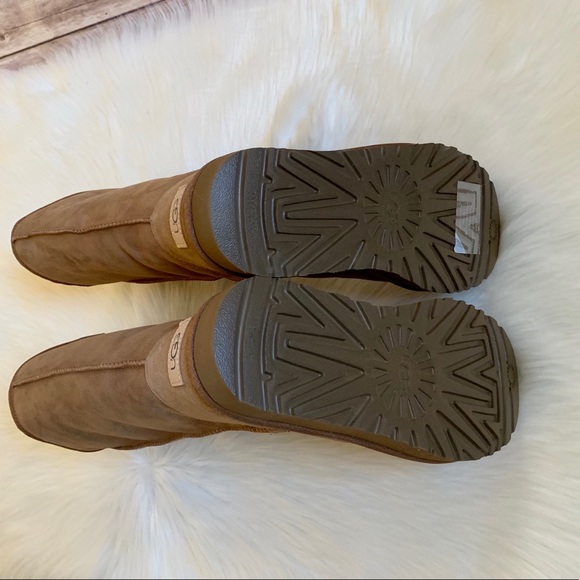 UGG Chestnut Classic Tall II Boots - Picture 7 of 8
